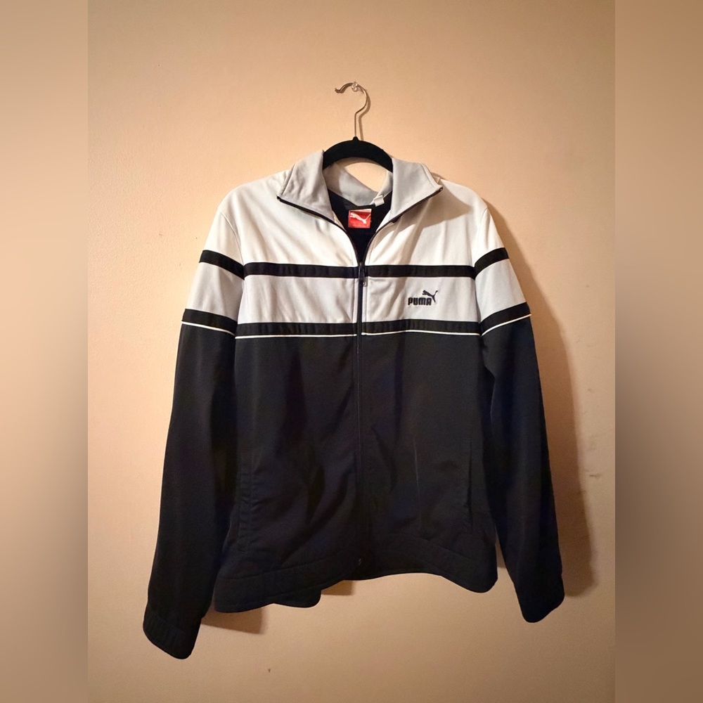Puma Men's Black and Gray Windbreaker